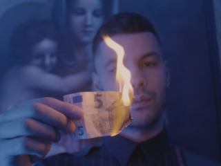 Ome Omar, Lady Bee en Mr. Wonder doen Gek Dom Lit