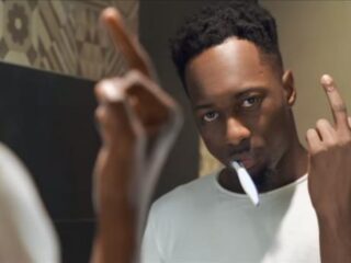 Dopebwoy releast eerste deel van docu over zijn weg naar succes