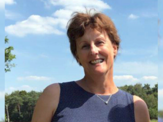 Echtgenote Nederlandse ambassadeur om het leven gekomen door explosie in Beiroet