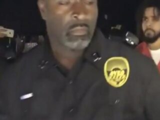 J. Cole trapt '4 Your Eyez Only'-wereldtour af in gevangenisoutfit