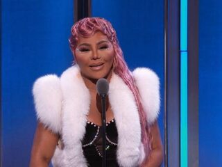 Lil Kim ontvangt I Am Hip Hop Award van BET