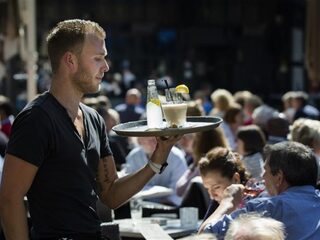 Komt er een coronaregeling voor flexwerkers? "Ze vallen tussen wal en schip"