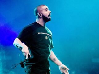 Drake kondigt tijdens concert plannen voor nieuw album aan