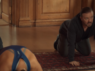 Donkere humor in 'After Life' keert terug met tweede seizoen op Netflix