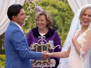 Hajar (15) analyseert RTL-programma 'Married at First Sight'