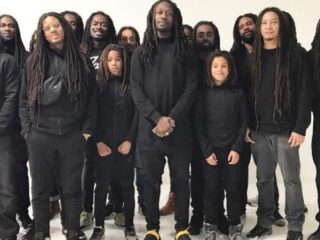 Comeback Zwart Licht: 'Geen Manieren'-video overgoten met black pride