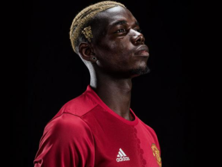 Duurste voetballer ooit: Paul Pogba tekent bij Manchester United #pogback