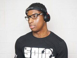 Weekend Wax live set: DJ S'One