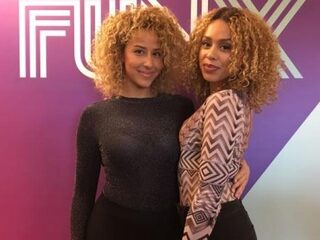 3OfAKind over hun debuutalbum: ''Het is een mix van partytracks en gevoelige nummers''