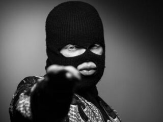 Steeds meer jongens afgeperst: geld overmaken of je naaktfoto's worden verspreid