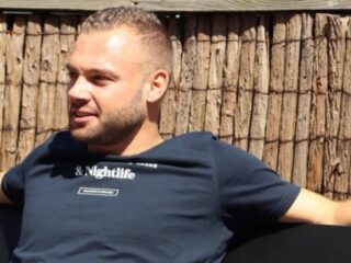 #GerechtigheidVoorBas: mensen vragen aandacht voor neergeschoten Bas (24) in Amsterdam