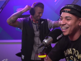 Kunnen Johnny 500 en Freddy Moreira naast draaien ook een beetje zingen?