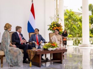 Koning Willem-Alexander biedt excuses aan voor Nederlands geweld in Indonesië