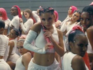 'Yummy'-dansvideo van choreografe Parris Goebel gaat harder dan originele clip