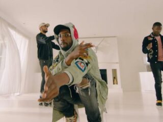 Zo klinkt de gloednieuwe track van Dopebwoy