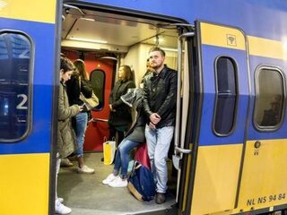 Hoeven we binnenkort nooit meer te staan in de trein?