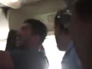 Overlever Dubai vliegtuigcrash wint zes dagen later loterij