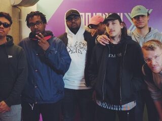 Een introductie van het talentvolle collectief Black Acid bij Sunday Service