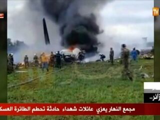 Meer dan 250 doden bij vliegtuigcrash in Algerije