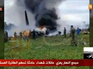 Meer dan 250 doden bij vliegtuigcrash in Algerije