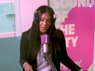 Zangeres Nana Fofie doet 'Leg Over' mash up van Mr. Eazi