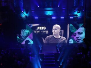 Eerbetoon aan Feis tijdens FunX Music Awards