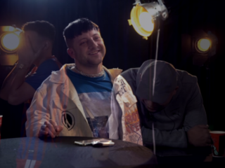 Mr. Polska vertelt Supergaande hoe zijn piemel scheurde