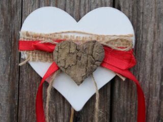 Supermarkt kiest voor genderneutraal alternatief op Moederdag: 'Jij-dag'