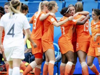 Oranje Leeuwinnen winnen eerste WK-wedstrijd van Nieuw-Zeeland