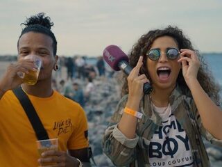 Ouassima spreekt Bokoesam, Idaly en Jonna Fraser over muzikale toekomst