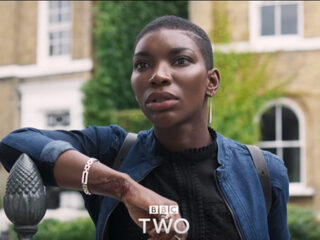 Twintiger ontdekt verschrikkelijk verleden tijdens Rwandese genocide in 'Black Earth Rising'