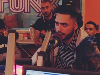 Man van het moment Josylvio op bezoek bij Jiggy Djé en SpaceKees