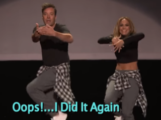 Jennifer Lopez en Jimmy Fallon dansen op Single Ladies en de Macarena