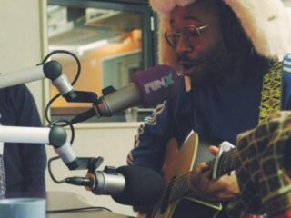 Gerson Main speelt live in de ESNS special van Sunday Service