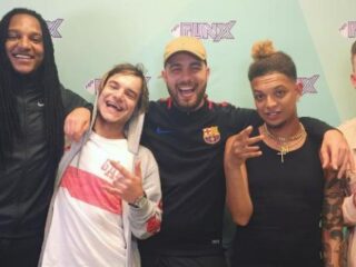 Recap: gast-dj Ronnie Flex & friends in De Avondshow!