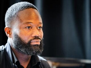 Jerry Afriyie blij met verbanning Zwarte Piet op Facebook en Instagram