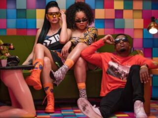 Lauwtje, Famke Louise en Poke shinen in videoclip van 'Boing Boing'