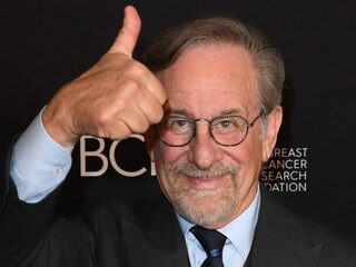 Steven Spielberg schrijft horrorserie die je alleen 's nachts kan kijken
