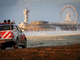 Twee surfers overleden bij Scheveningen, nog zeker één persoon vermist