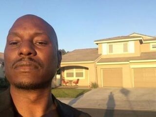 Tyrese koopt huis voor zijn moeder die elf jaar nuchter is