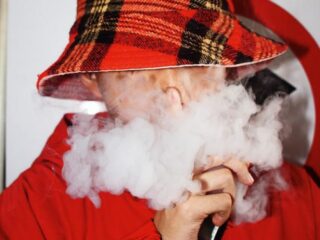 E-sigaret blijkt volgens onderzoek nóg schadelijker dan gedacht