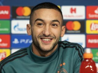 'Ajax en Chelsea akkoord over transfer Hakim Ziyech'