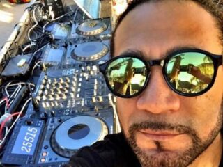 The Mix: Fai-Oz