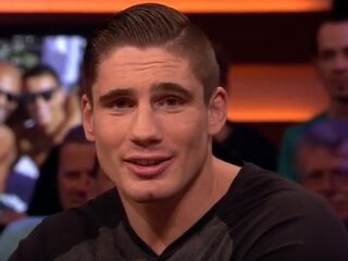 Badr Hari accepteert gevecht tegen Rico Verhoeven