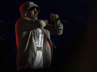 Zo klinkt Eminem op de nieuwe track Revenge van Pink