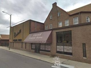 Lichamen van 11 baby's gevonden in plafond uitvaartcentrum