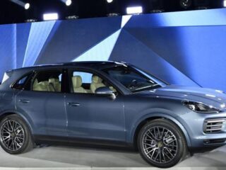 Bestuurder Porsche schiet zwerver neer die klaagt over geluidsoverlast