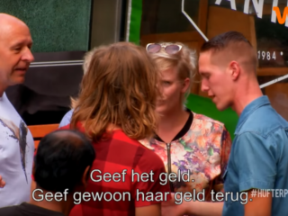 Experiment: Hoe reageren Rotterdammers op diefstal uit pinautomaat?