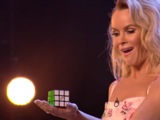 Illusionist shockeert Britain's Got Talent met Rubik's Cube