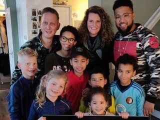 Rotterdamse Papa Jay krijgt een nieuwe online reality show